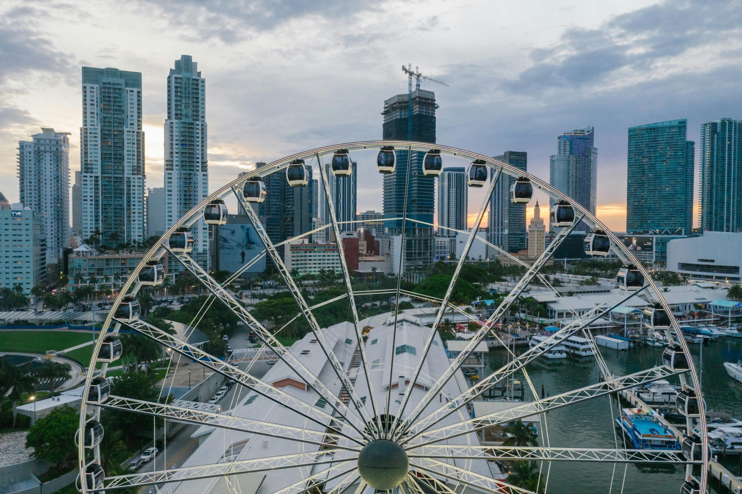 What are the best activities for retirees in Florida?